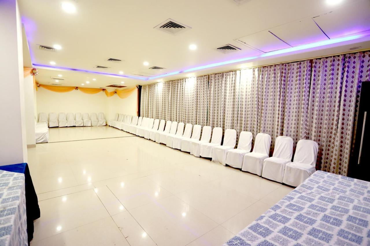 Hotel Blue Pearl Bhopal Exterior photo