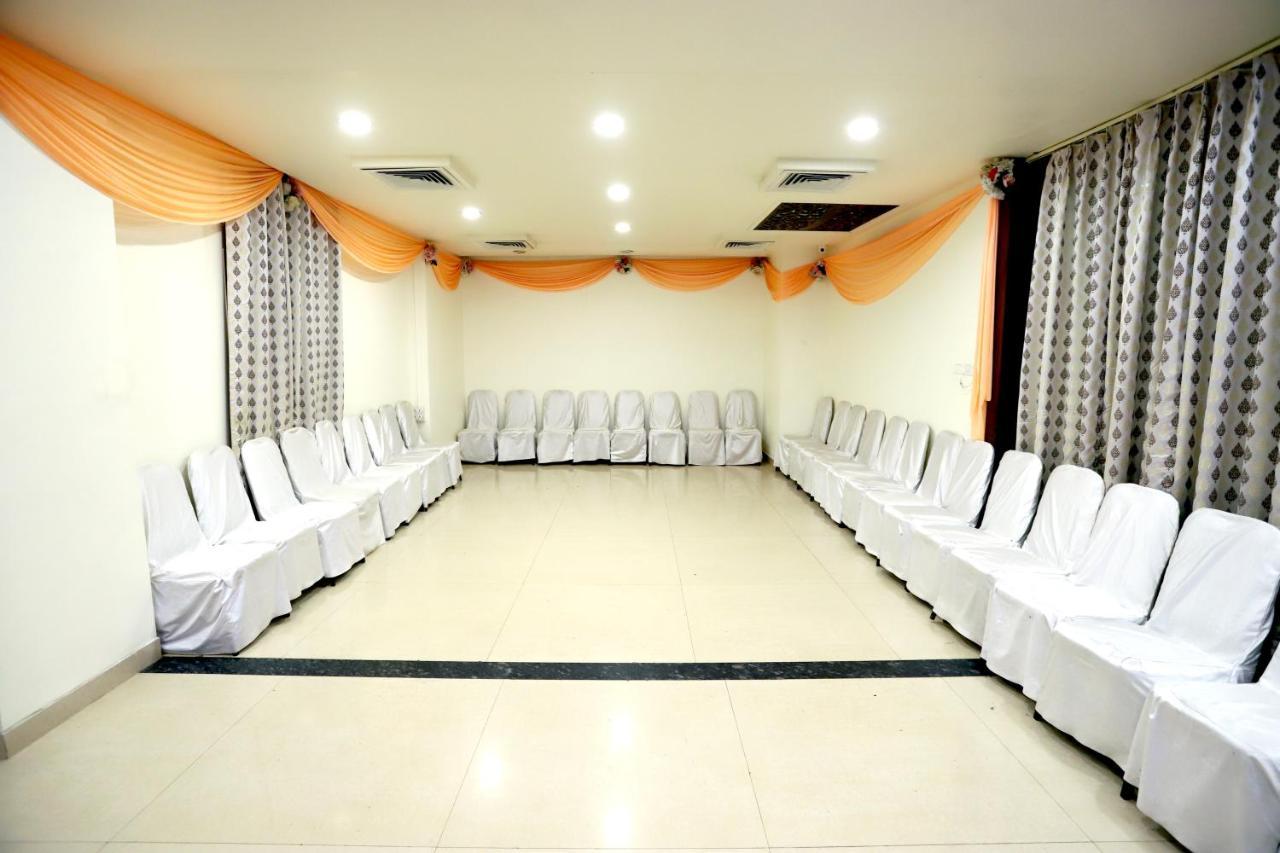 Hotel Blue Pearl Bhopal Exterior photo